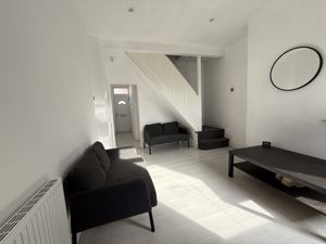 Photo 11- click for photo gallery